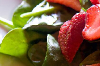 Fresh & Vibrant: The Ultimate Strawberry Spinach Salad Guide