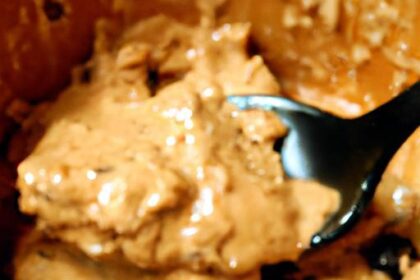 Hearty Chocolate Peanut Butter Oatmeal: A Delicious Boost