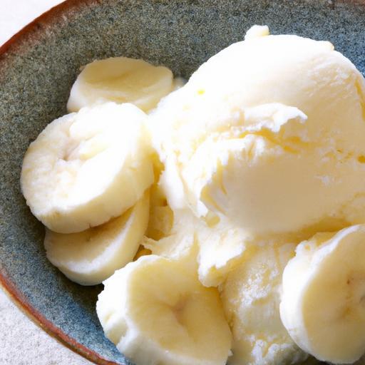Banana Cream Cheese Frozen Yogurt: A Creamy Twist to Chill