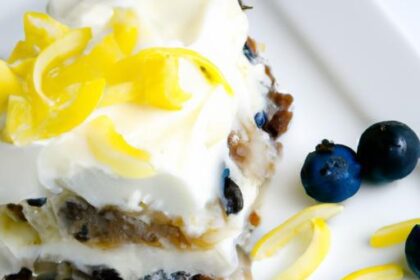 Zesty Lemon Blueberry Icebox Cake: Fresh, No-Bake Delight