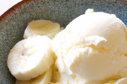 Banana Cream Cheese Frozen Yogurt: A Creamy Twist to Chill